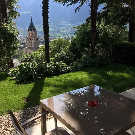 Hochland Apartment *
